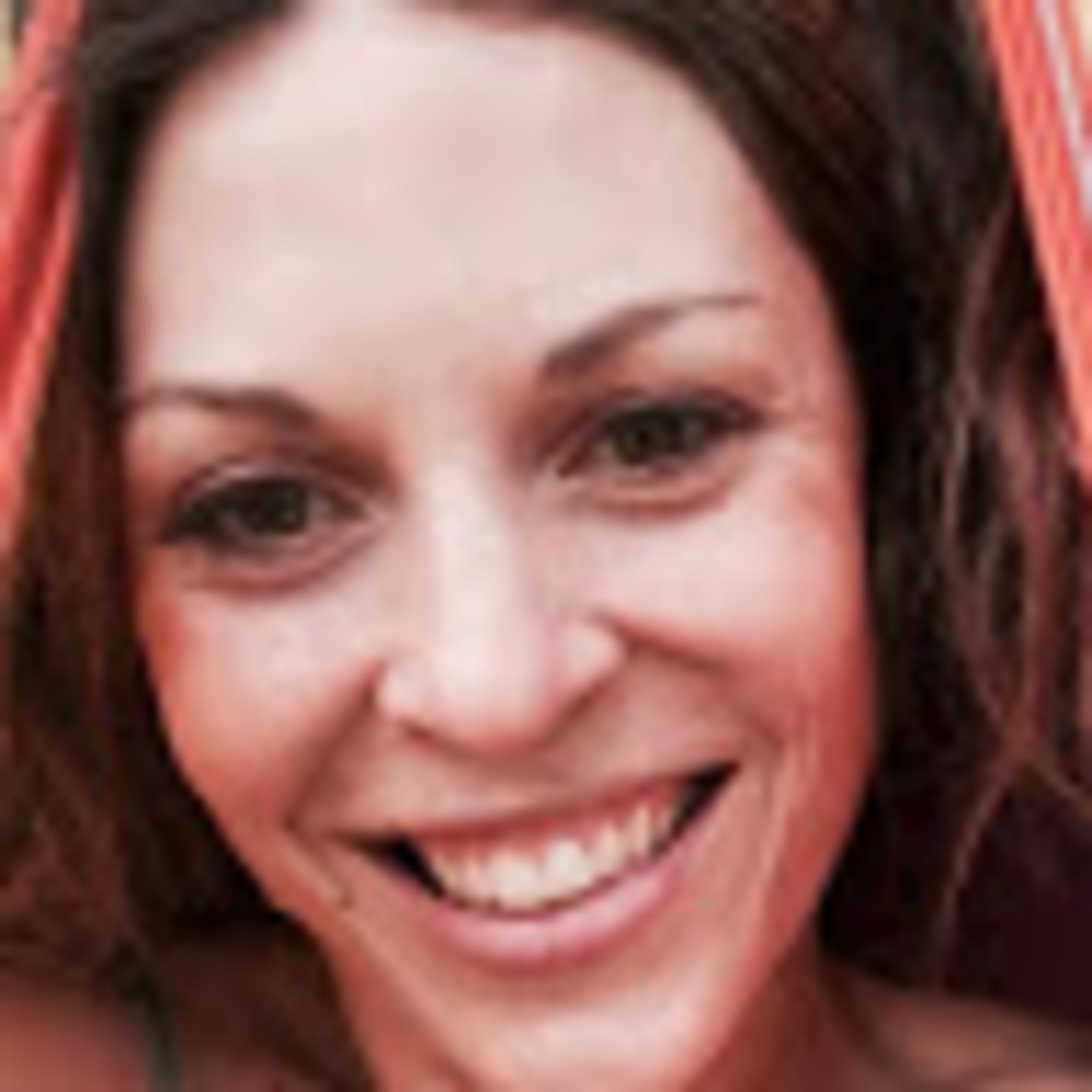 Meet your Posher, Alexia